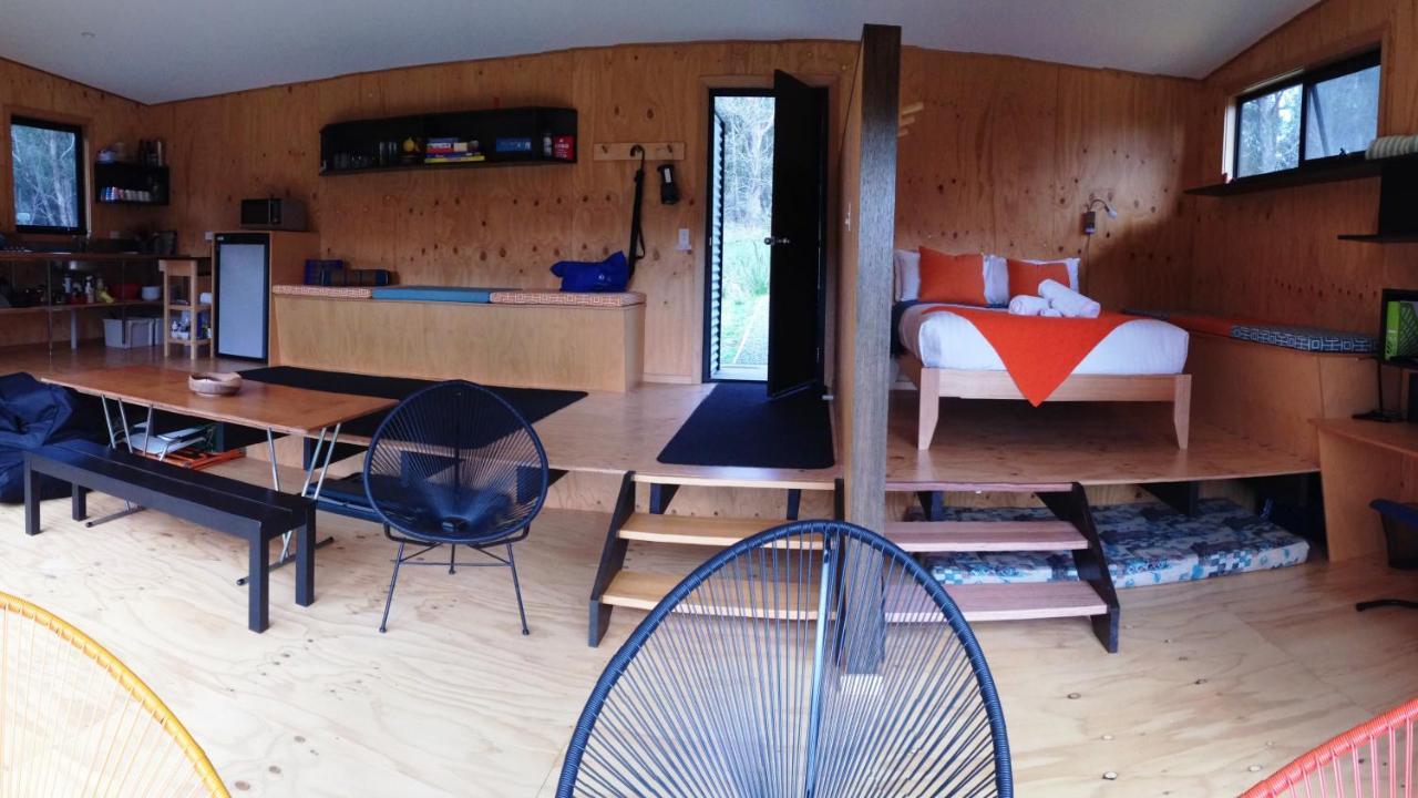 Bay Of Fires Eco Hut Off Grid Experience At Binalong Bay Villa Exterior photo